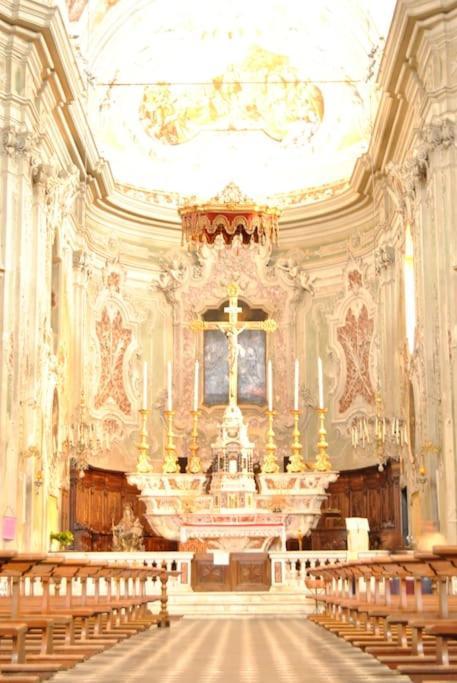 チェルヴォCasa Del Sole Affacciato Sul Mareアパートメント エクステリア 写真