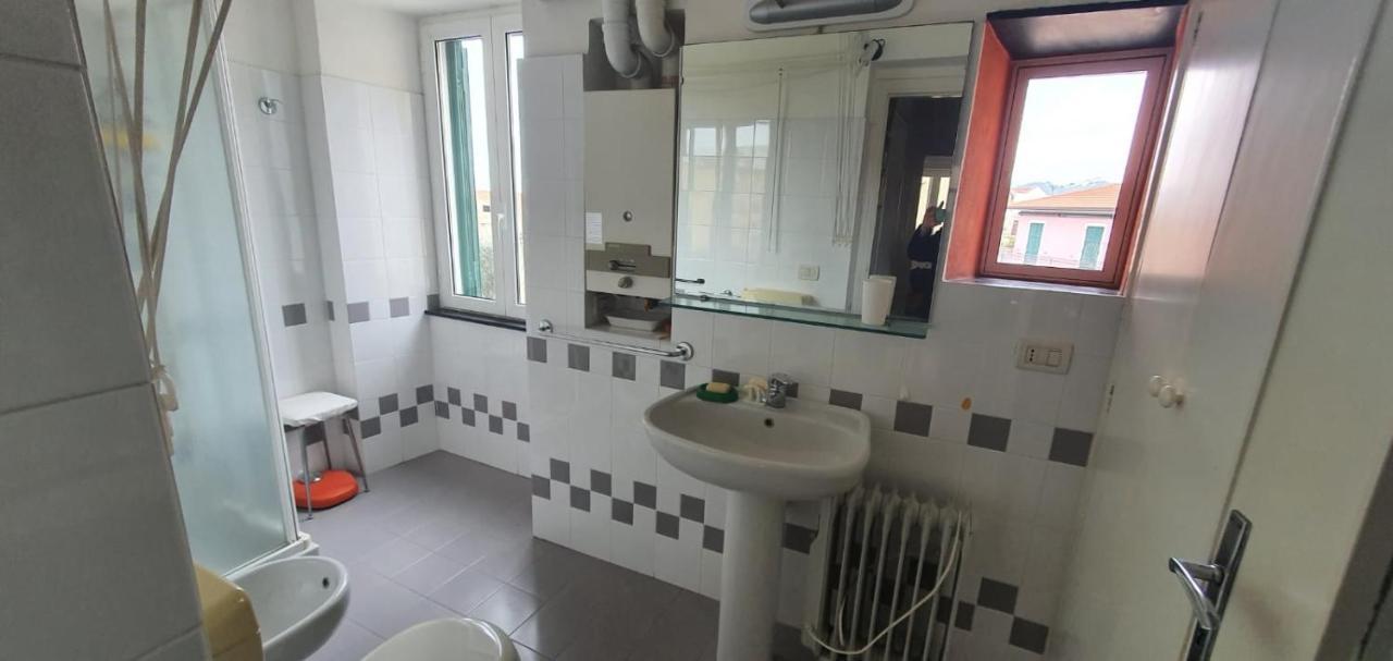 チェルヴォCasa Del Sole Affacciato Sul Mareアパートメント エクステリア 写真